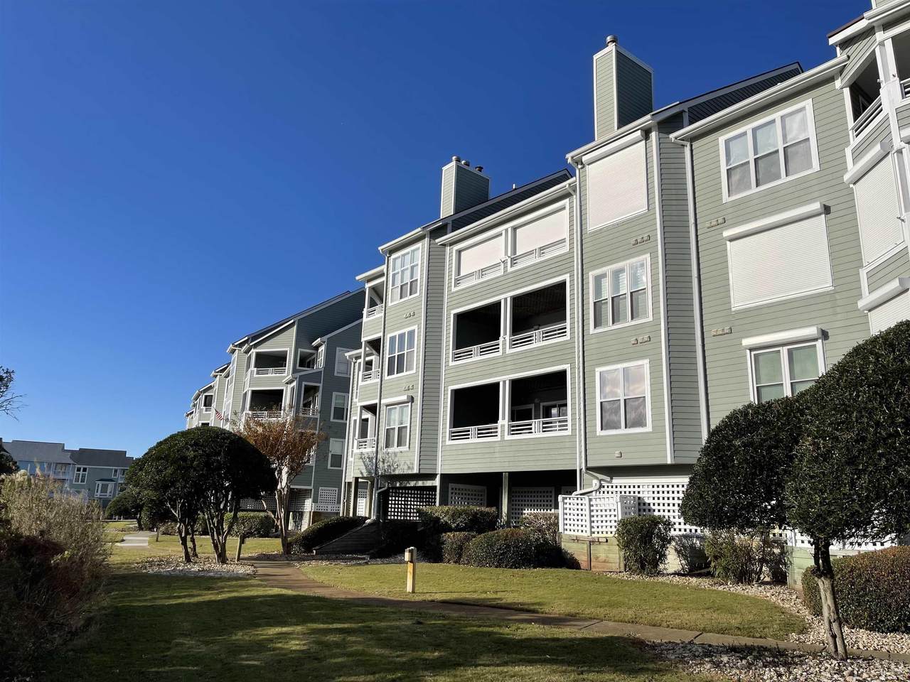 922 Pirates Way - Photo 1