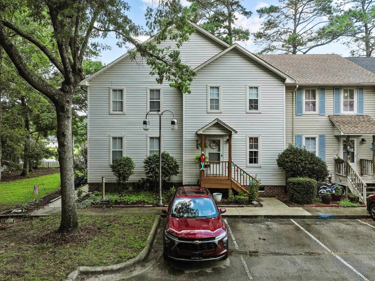 2 Croatan Court - Photo 1