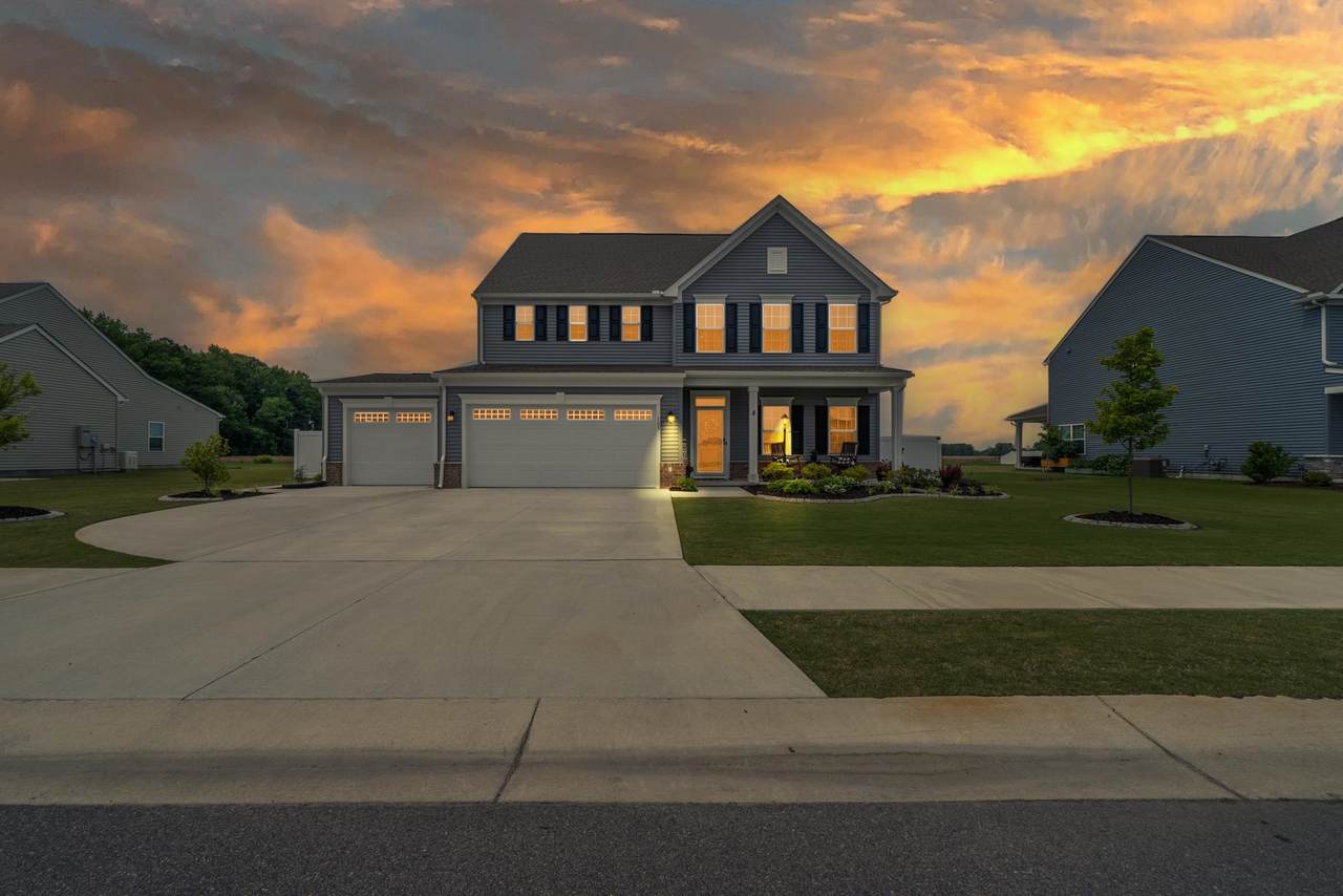 105 Steppeside Lane - Photo 1