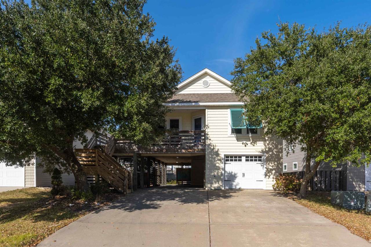 506 Aycock Street - Photo 1