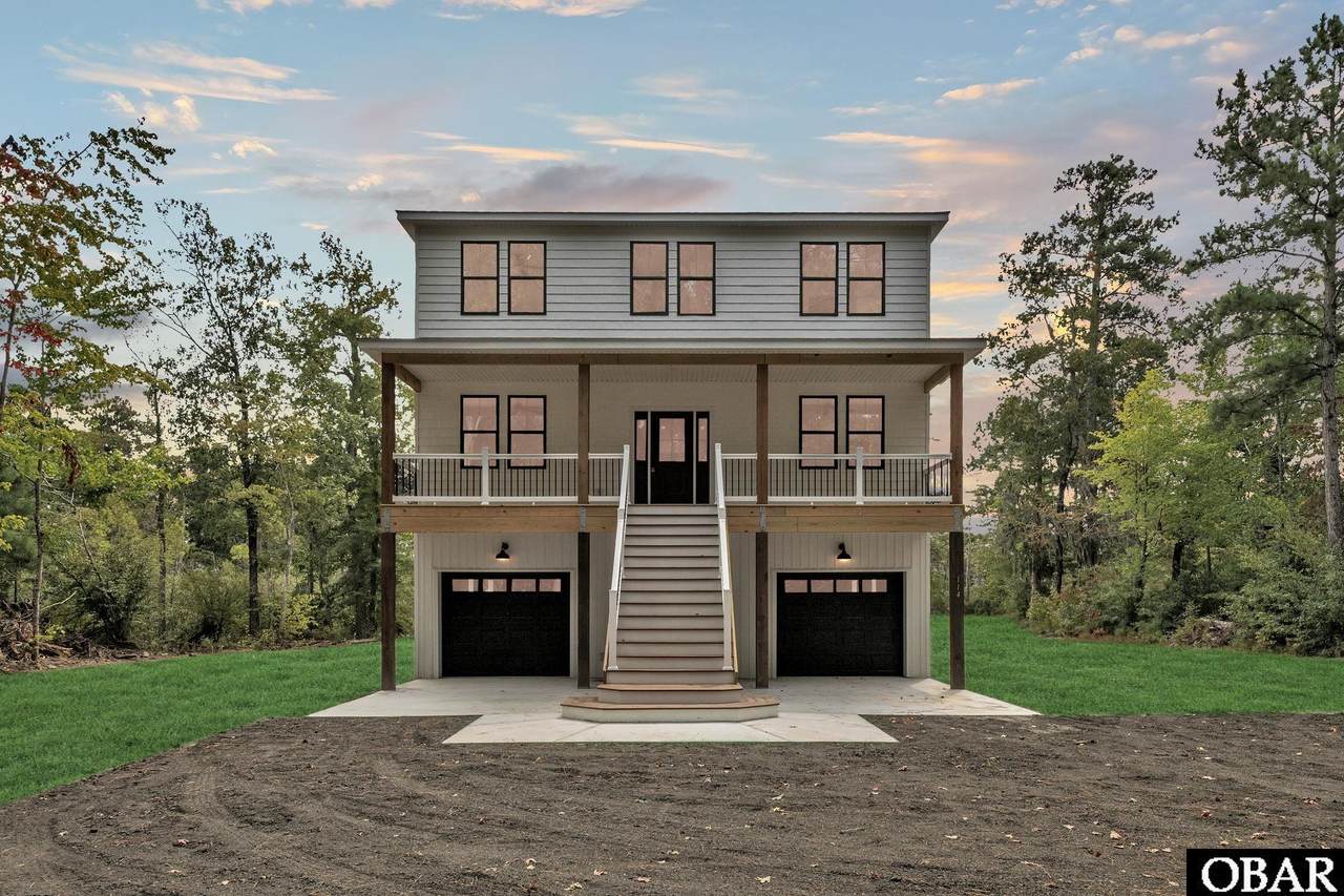 114 Bay Roads Lane - Photo 1