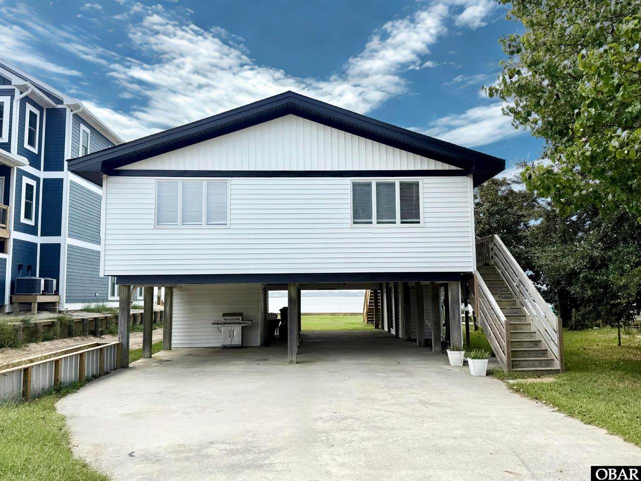 1812 Bay Drive - Photo 1