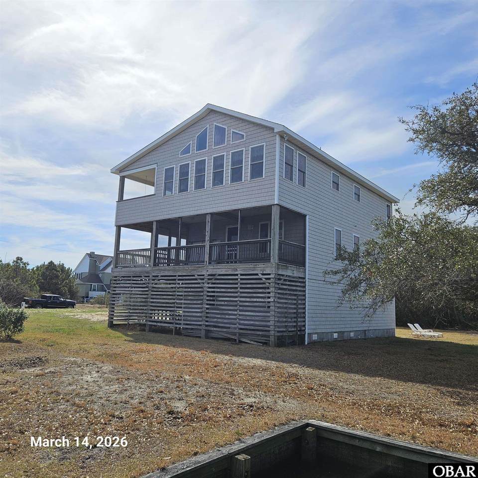 527 Swan Road - Photo 1