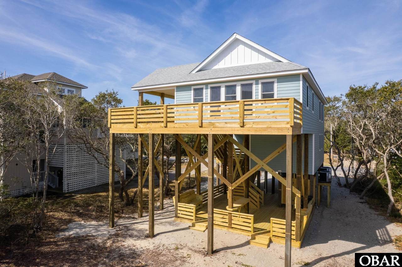 41615 Starboard Drive - Photo 1