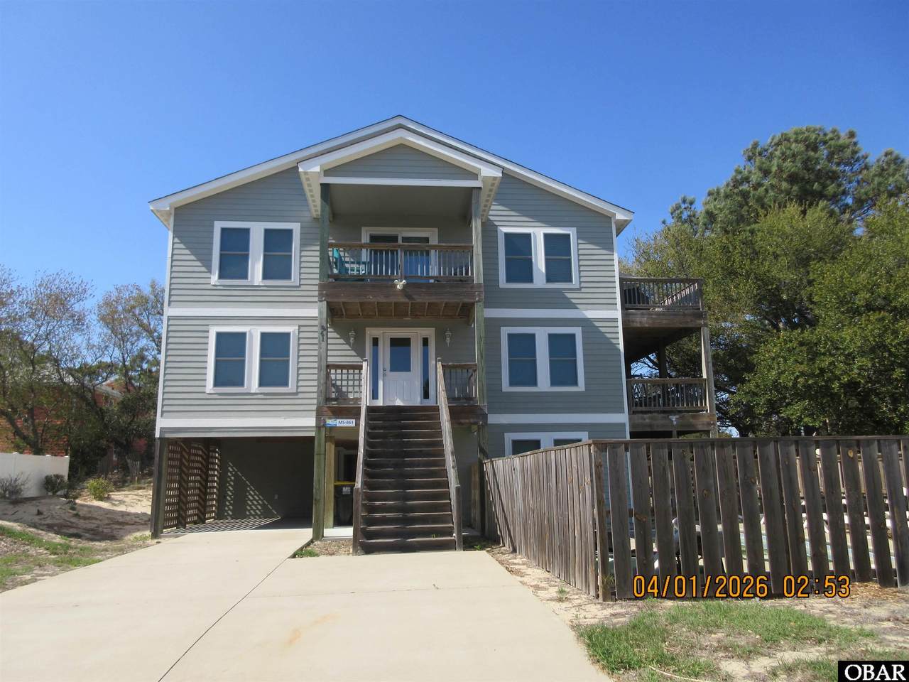 861 Ivory Court - Photo 1