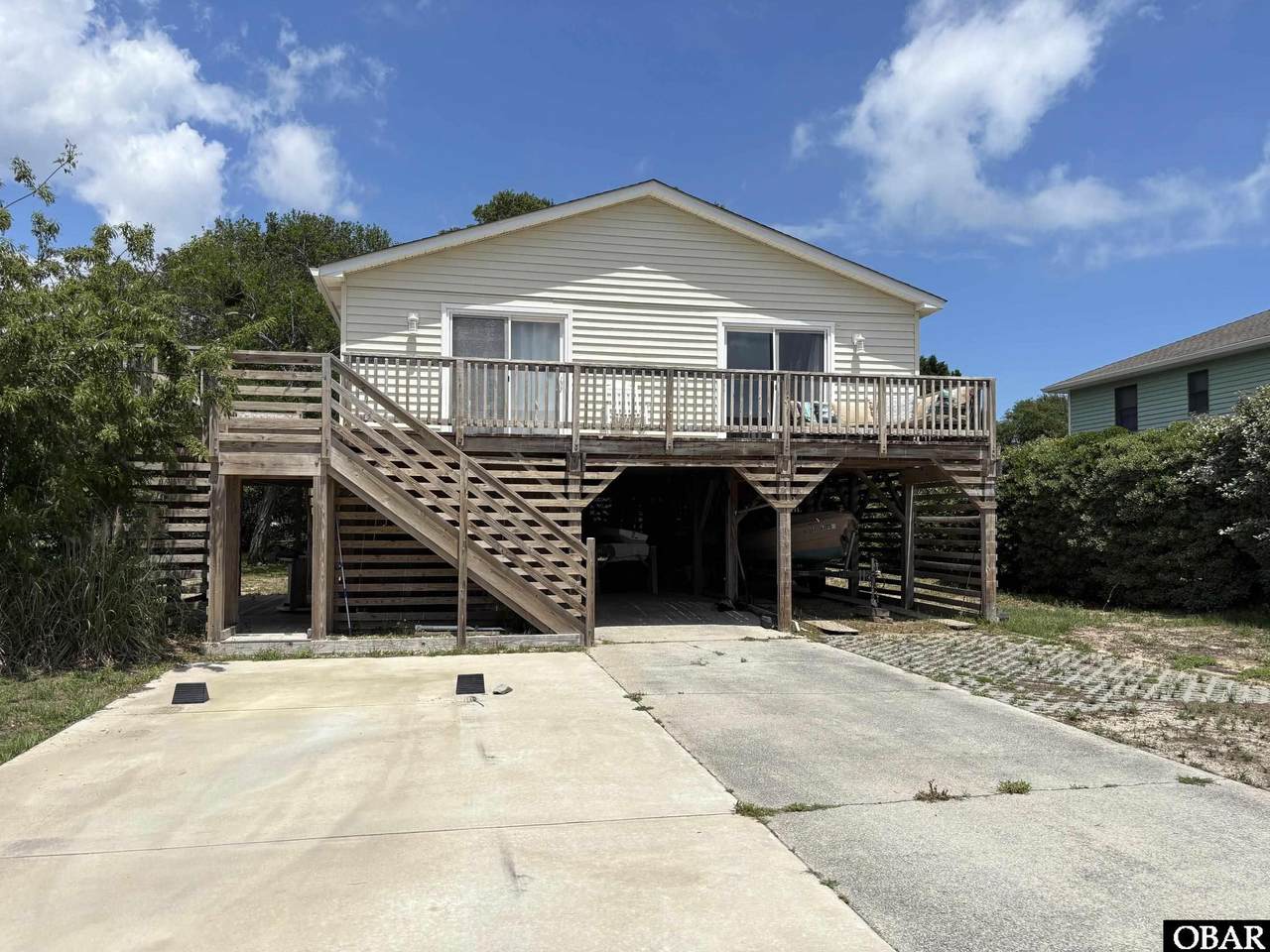 214 Danube Street - Photo 1