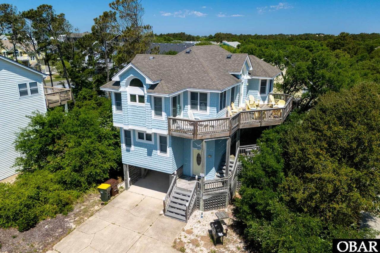 765 Bayberry Court - Photo 1