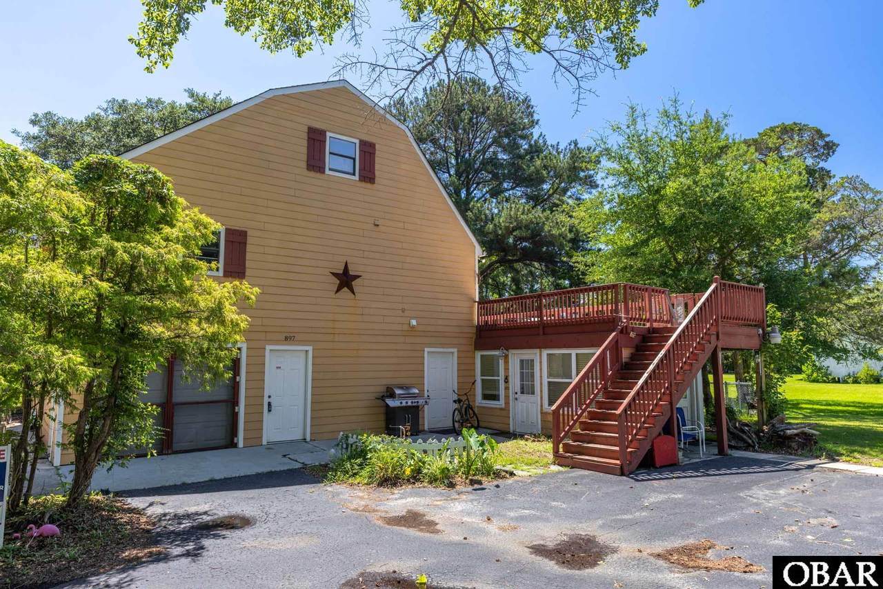897 Emeline Lane - Photo 1