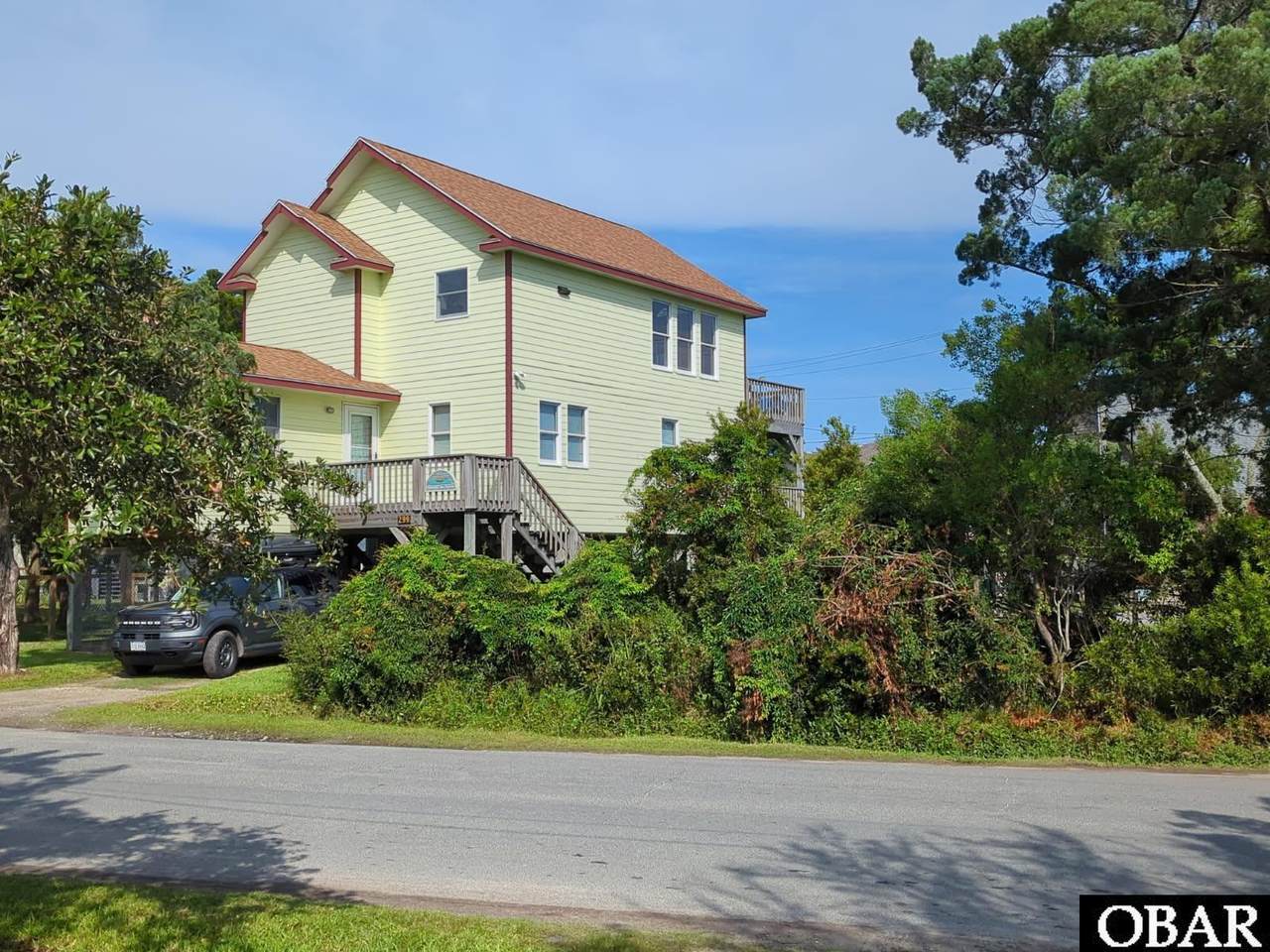 299 Sunset Drive - Photo 1