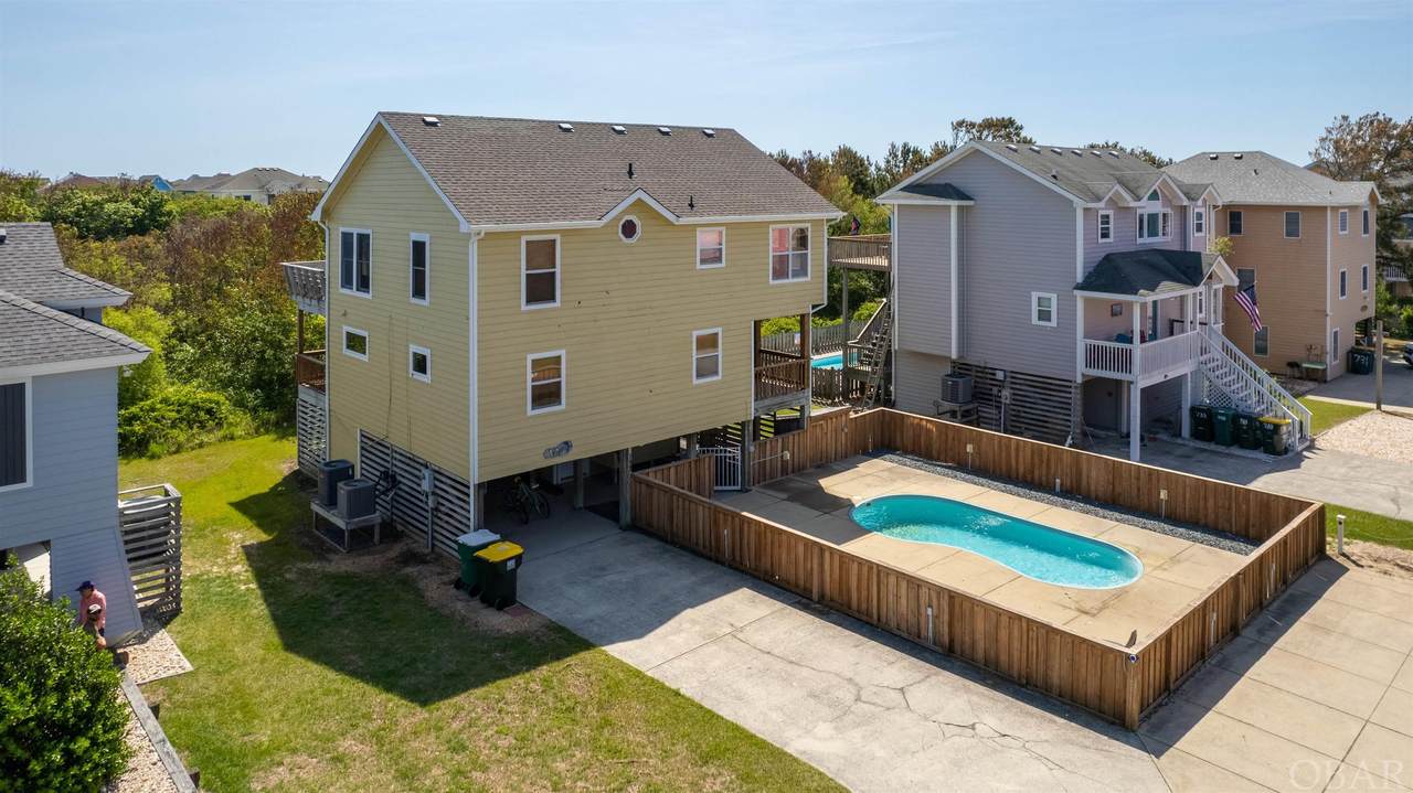 732 Knot Court - Photo 1