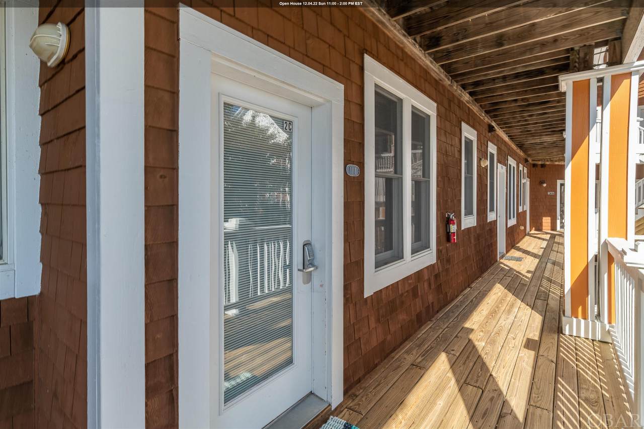 1111 South Bay Club Drive - Photo 1