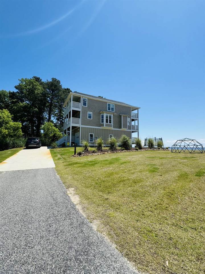 114 Caco Street - Photo 1