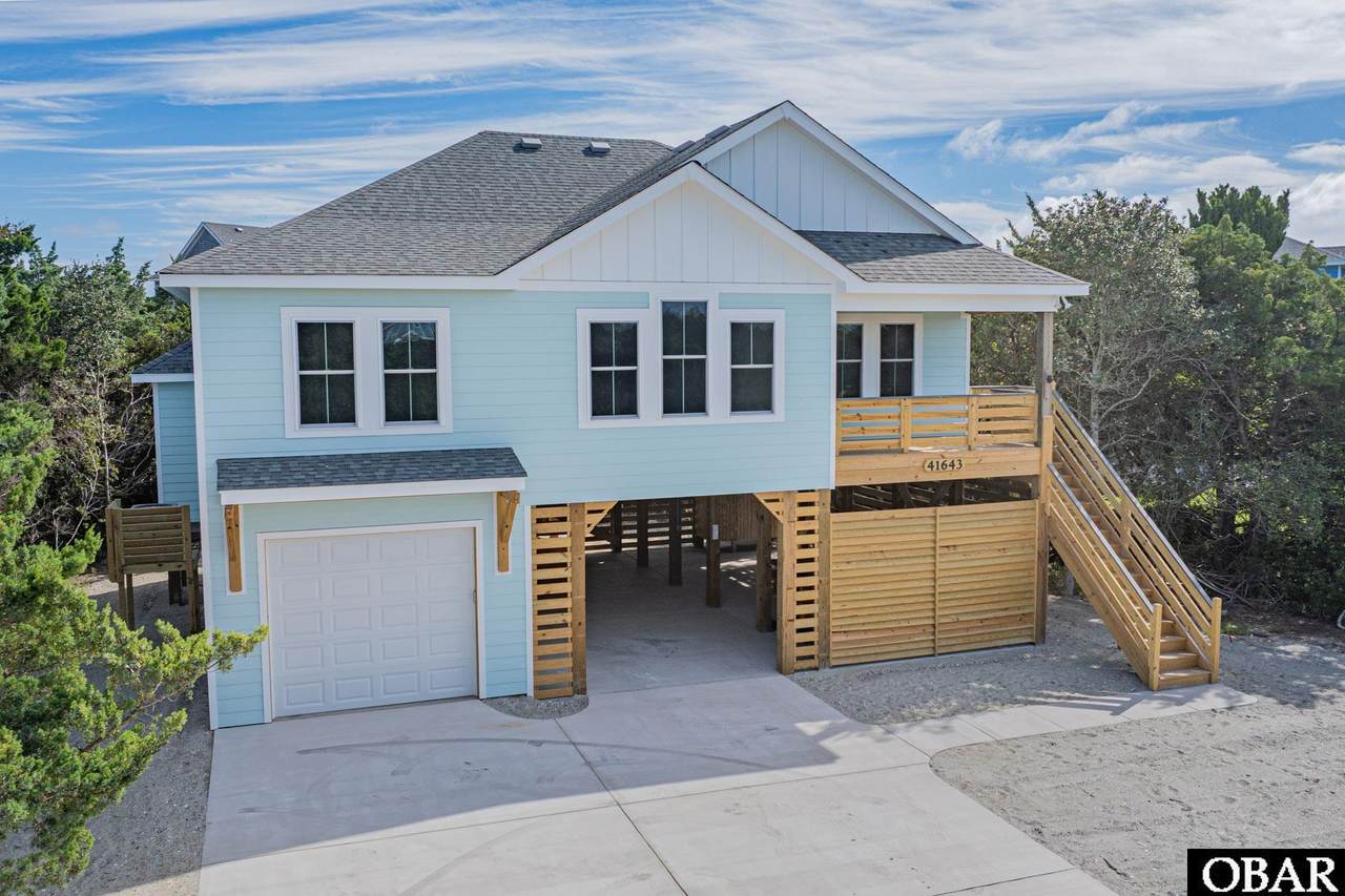 41643 Starboard Drive - Photo 1