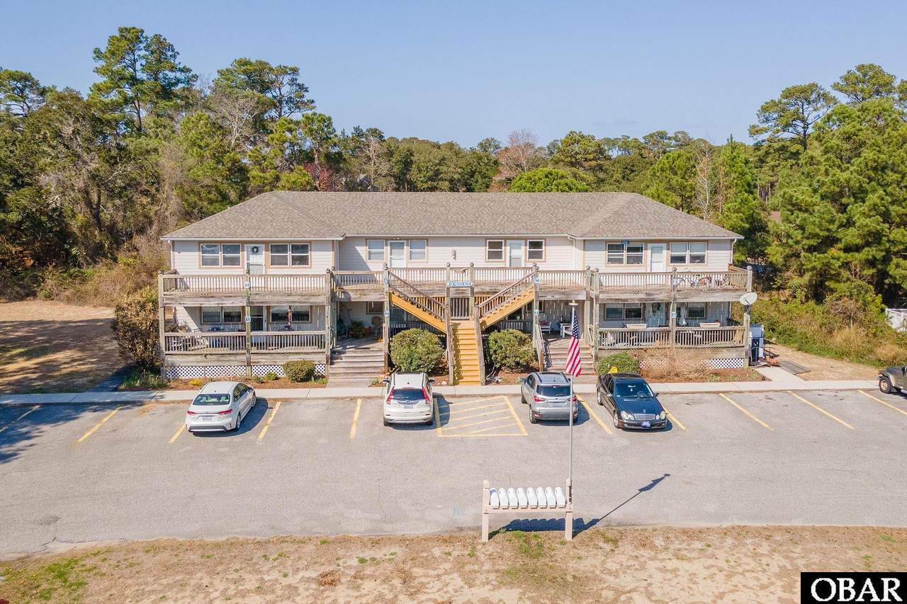 100 Pirates Moor Drive - Photo 1