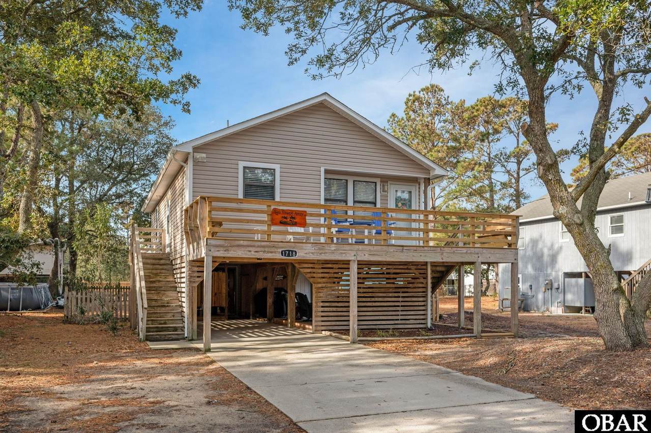 1718 Sea Swept Road - Photo 1