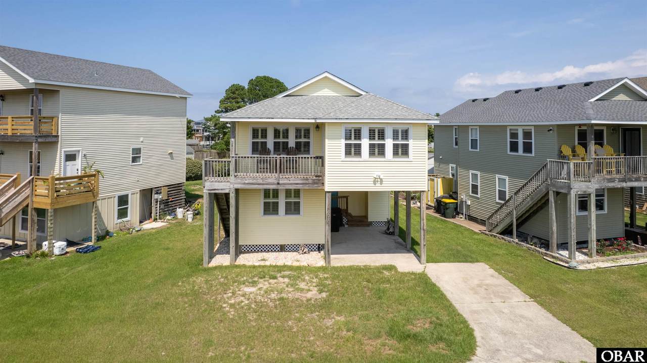 1602 Harbour View Drive - Photo 1