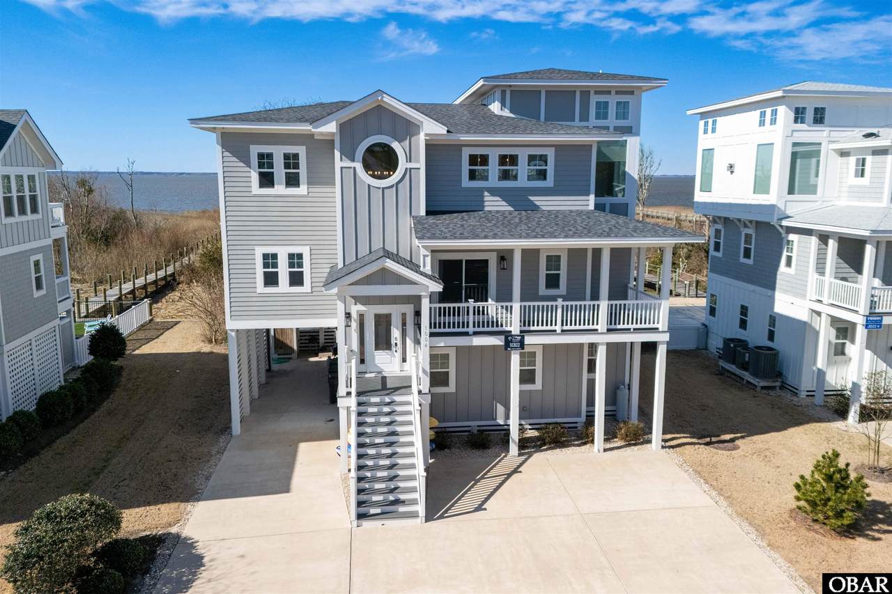 1004 Cruz Bay Lane - Photo 1