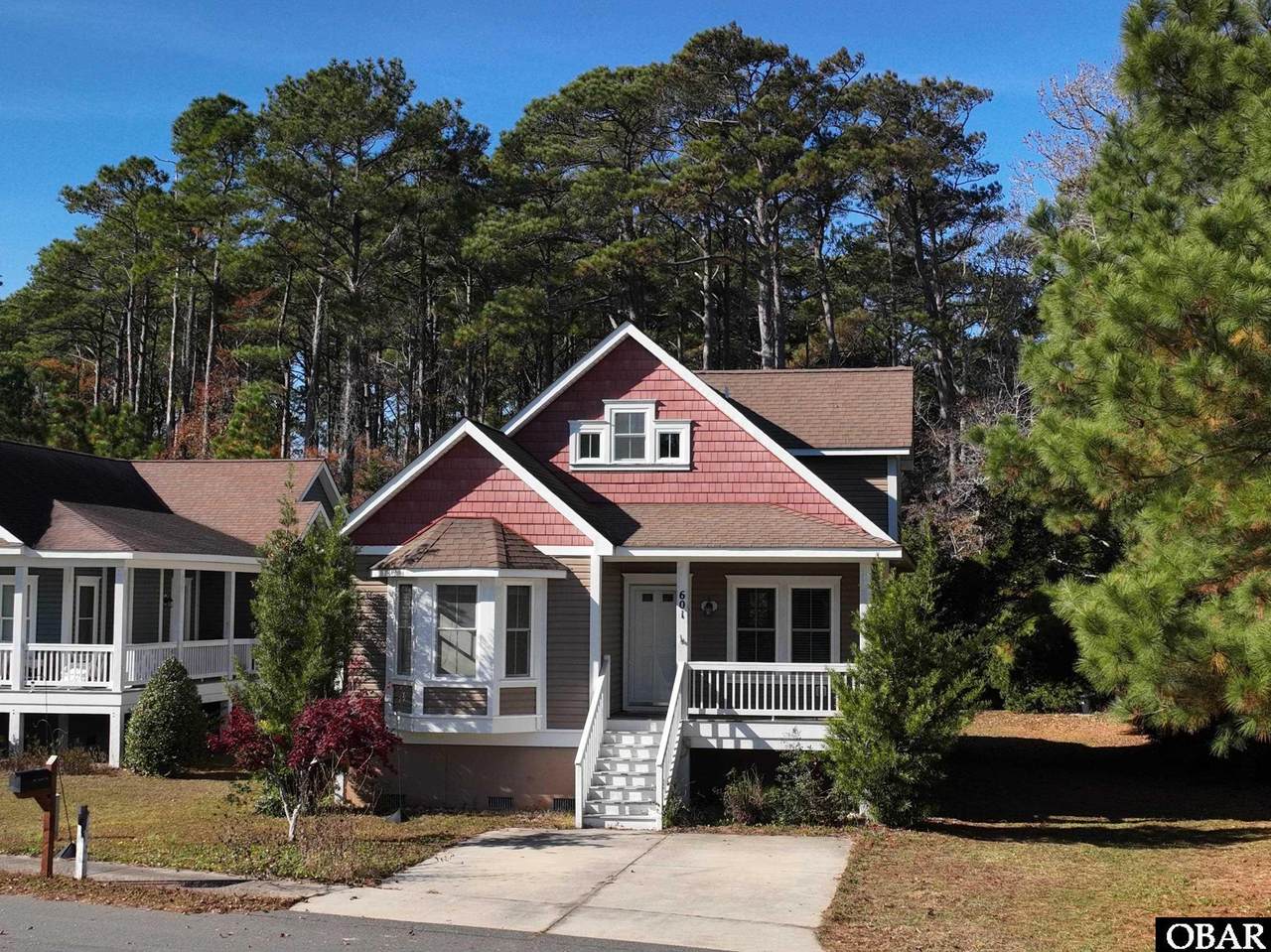 601 Viccars Lane - Photo 1