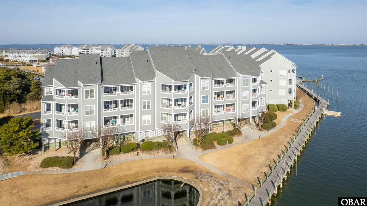 721 Pirates Way - Photo 1