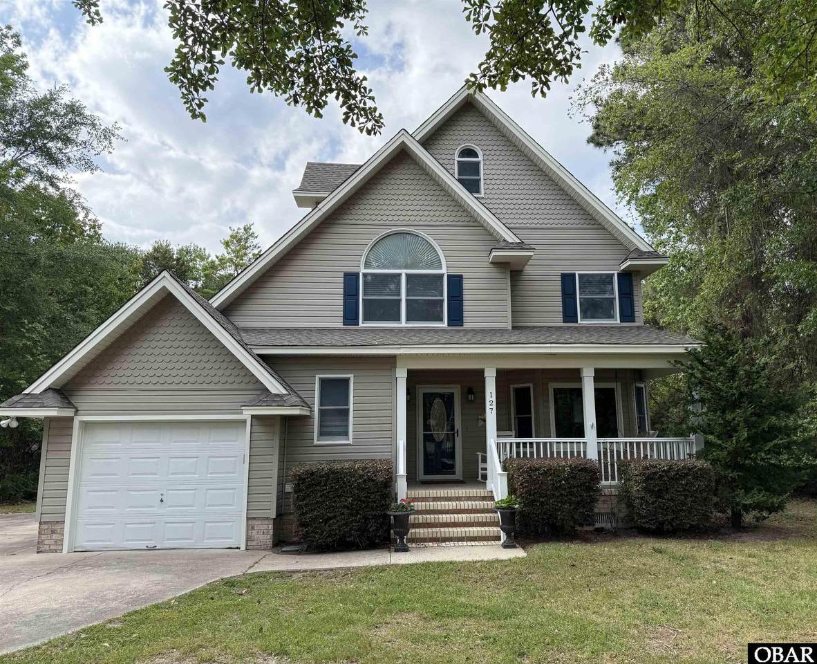 127 Raleigh Wood Drive - Photo 1