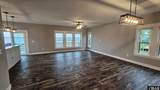 105 Baggy Davis Lane - Photo 8