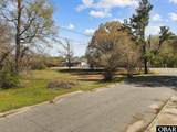 804 Scuppernong Dr - Photo 14