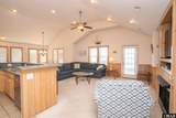 1309 Memorial Boulevard - Photo 15