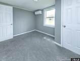 204 Pinewood Ave - Photo 9