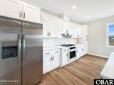 305 Spinnaker Street - Photo 6