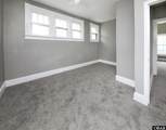 301 Shepard Street - Photo 8