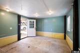 228 Sir Richard East - Photo 23