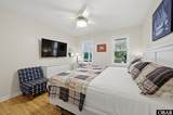 1247 Lakeside Court - Photo 35
