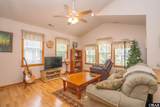 207 Sir Richard East - Photo 13