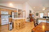 207 Sir Richard East - Photo 7
