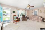 1229 Charlotte Street - Photo 3