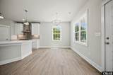 403 Pointe Vista Drive - Photo 16