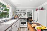 1086 Burnside Road - Photo 15