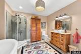 1086 Burnside Road - Photo 28