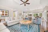1111 Austin Street - Photo 8