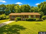 110 Chesterfield Drive - Photo 2
