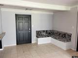 1005 Queen Street - Photo 11