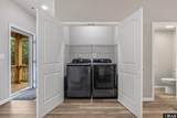 112 Prince Charles Court - Photo 6