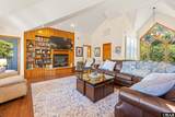 1101 Austin Street - Photo 9