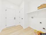 305 Spinnaker Street - Photo 7