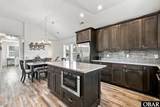 510 Harbour View Drive - Photo 18