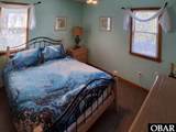 767 Lakeview Court - Photo 15