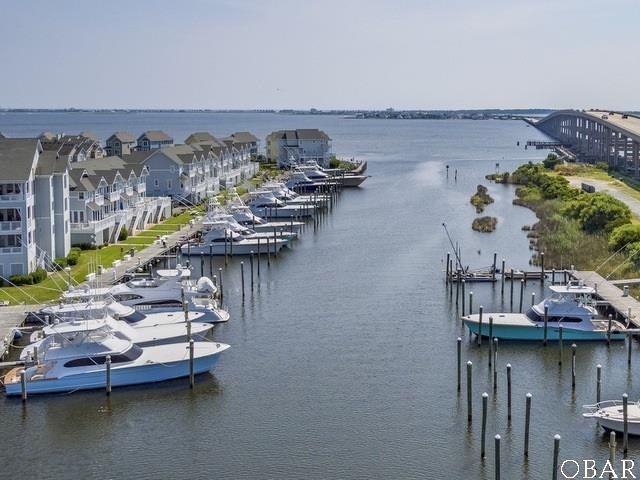 195 Yacht Club Court - Photo 1