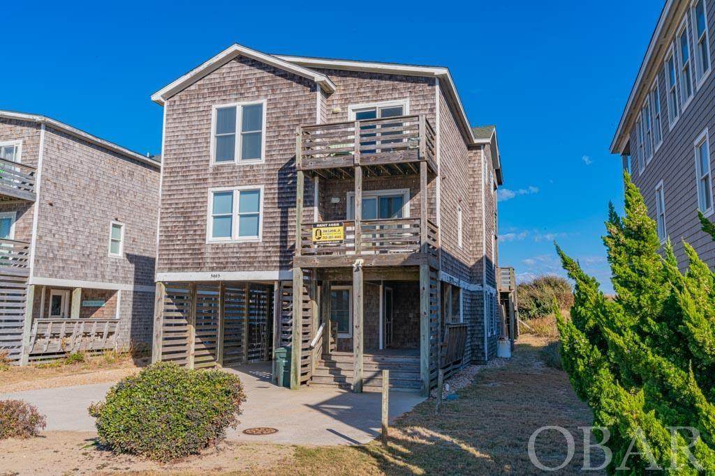 3005 Virginia Dare Trail - Photo 1