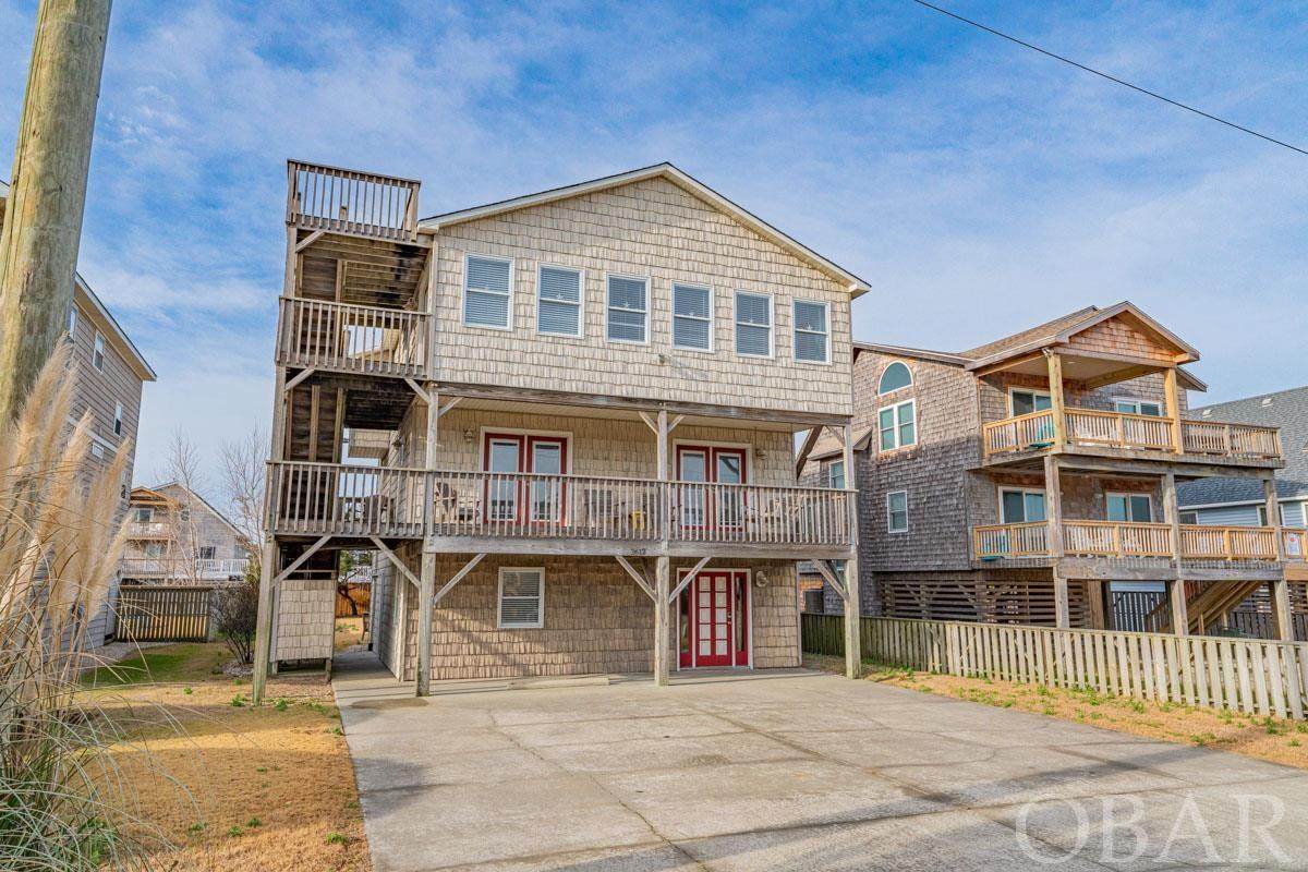 2612 Memorial Avenue - Photo 1