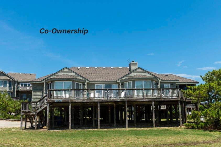 120 Mainsail Court - Photo 1